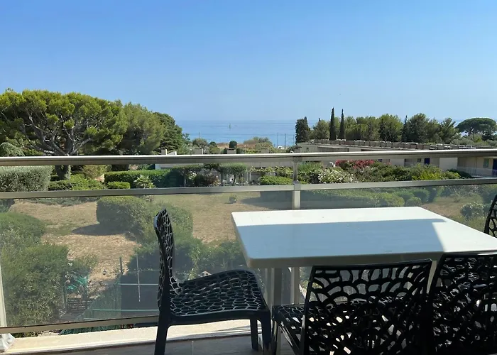 Baie Des Anges