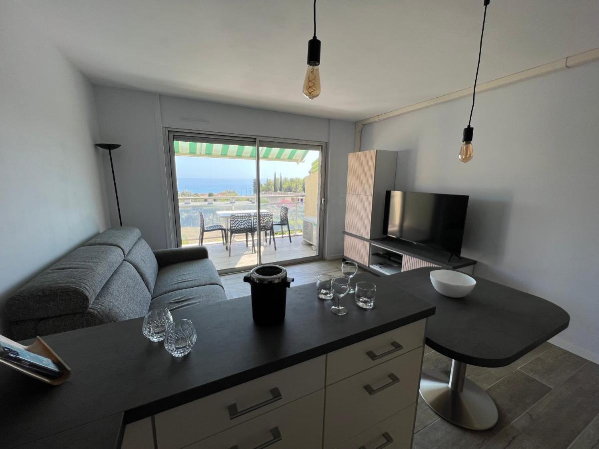 Baie Des Anges Apartment