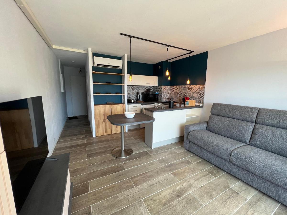 Baie Des Anges Apartment *